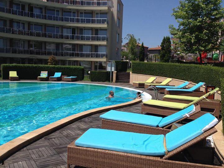 Apartments Del Sol - Sunny Island Complex تشيرنوموريتس المظهر الخارجي الصورة